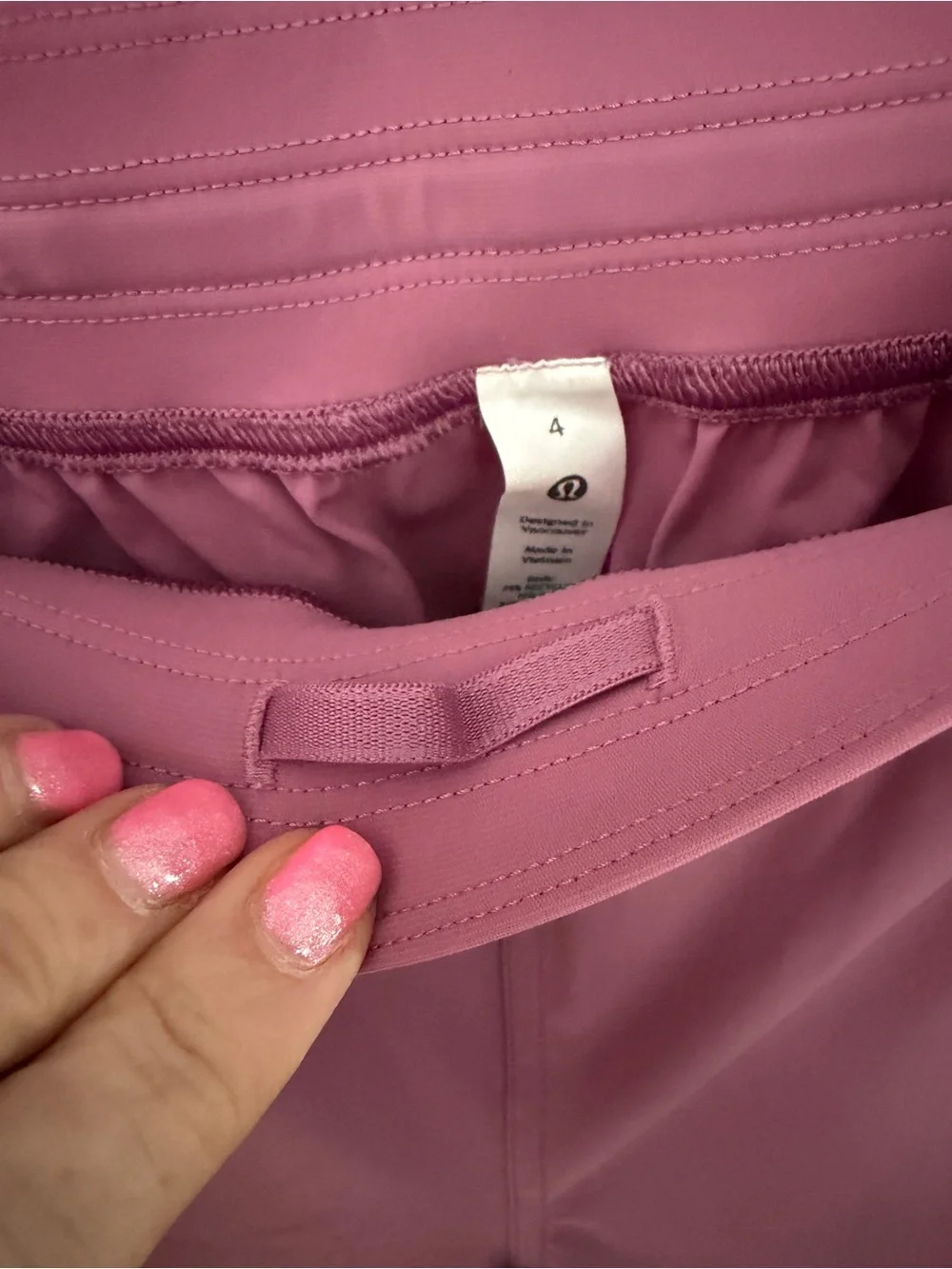 Lululemon Adapted State HR Cropped Jogger Size 4 NWT